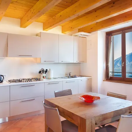 Lejlighed Borno With Pool In San Zeno di Montagna